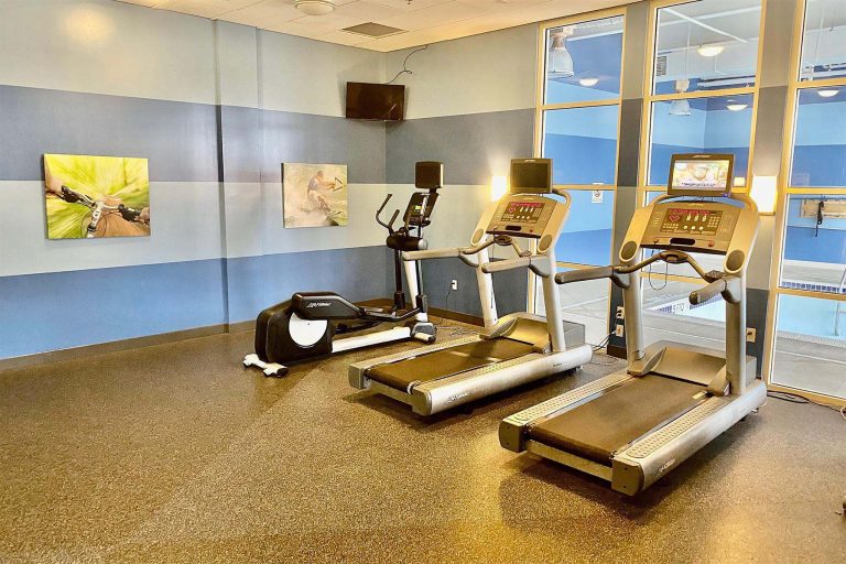 independent sphc columbus 7448066185 3x2 1 768x512